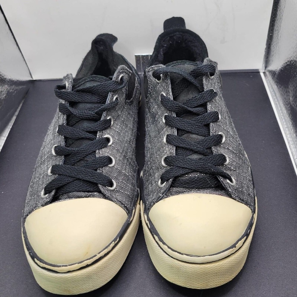 UGG Evera Women's Size 7 Black Gray Plaid Canvas Faux Fur Lined Shoes S/N 1798